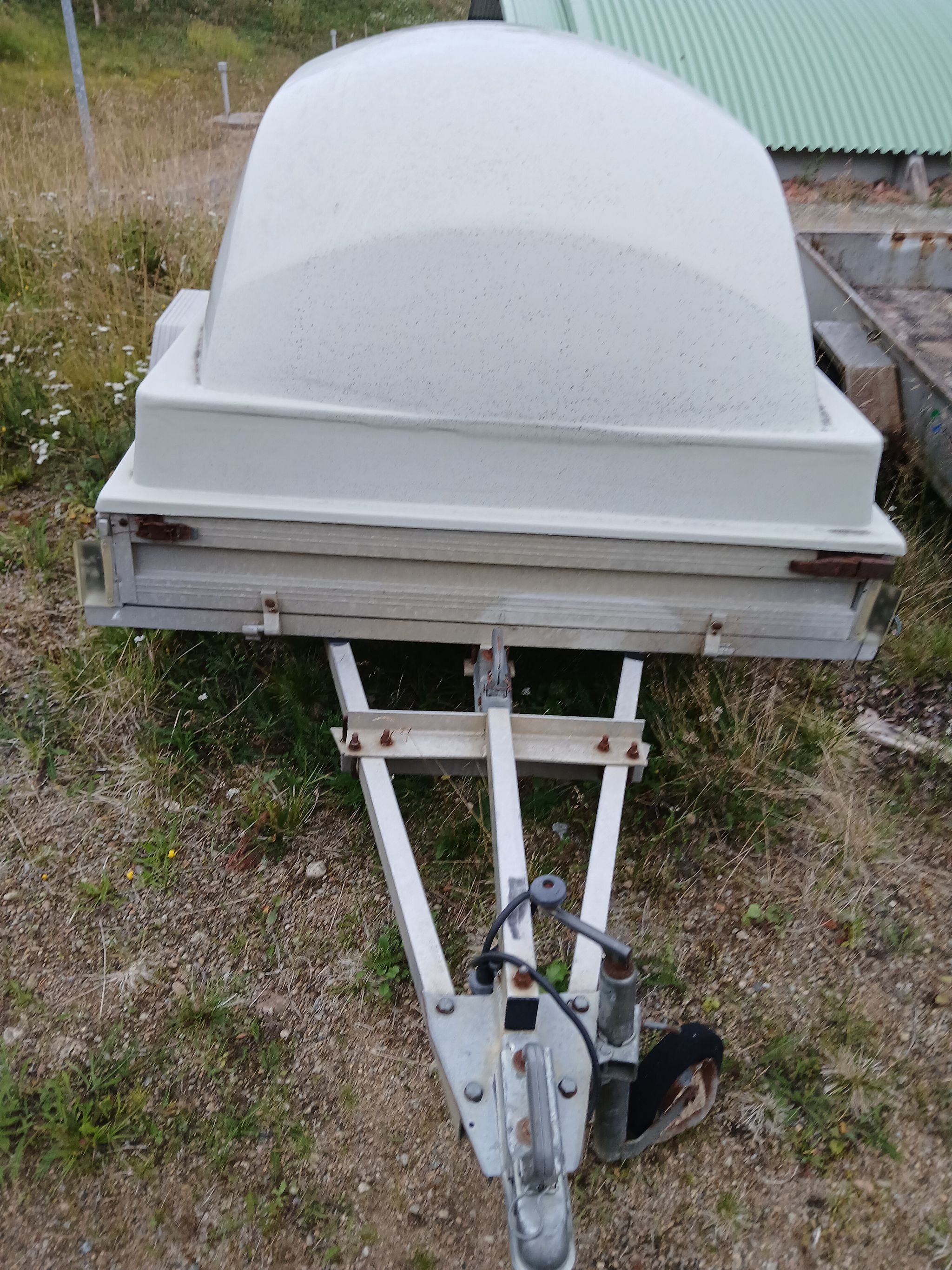 Image 1/5