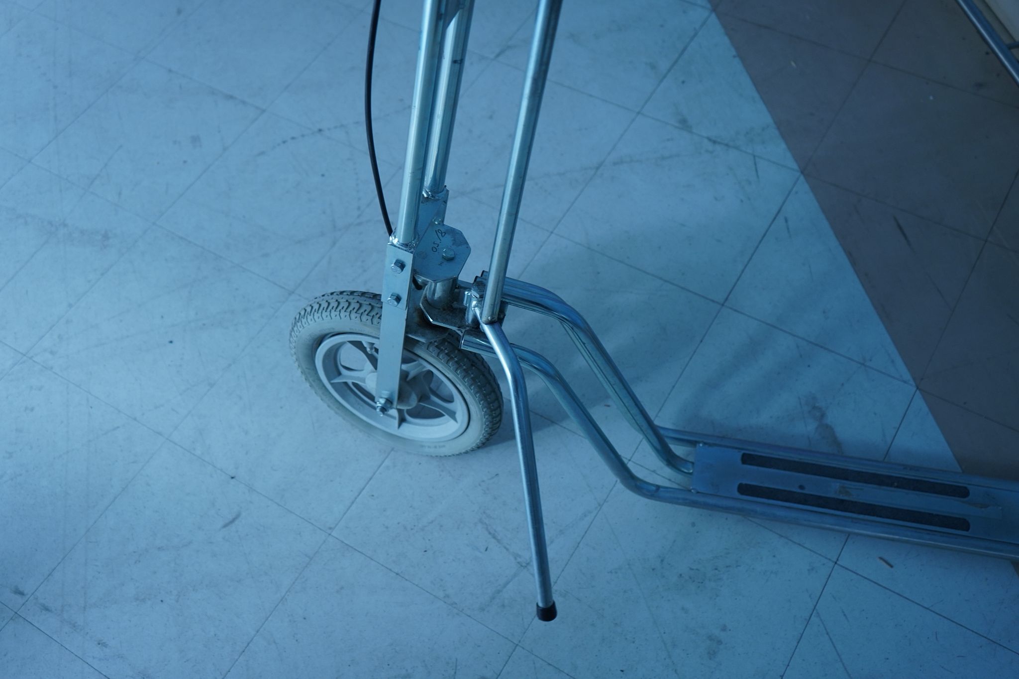 Image 7/9