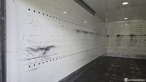 Image 9/18