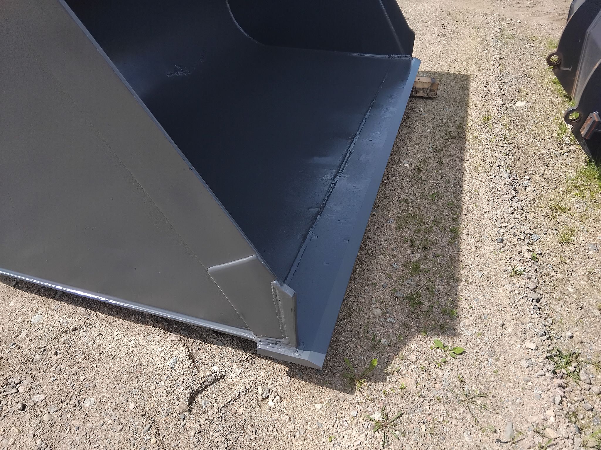 Image 3/6