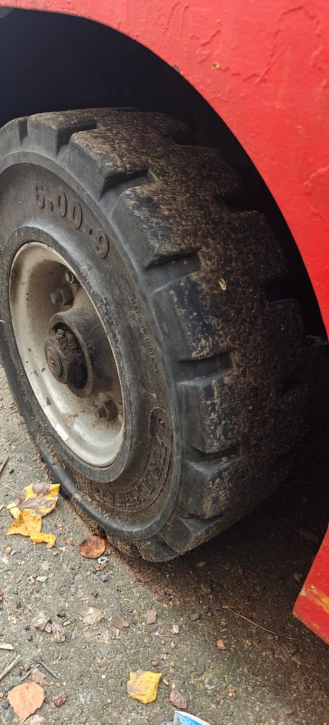 Image 6/6