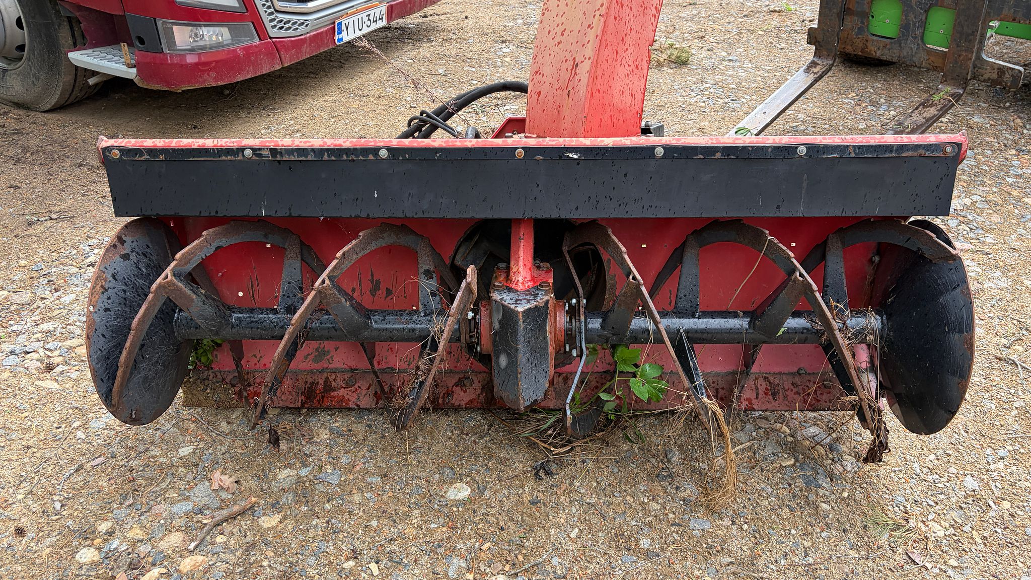 Image 4/6