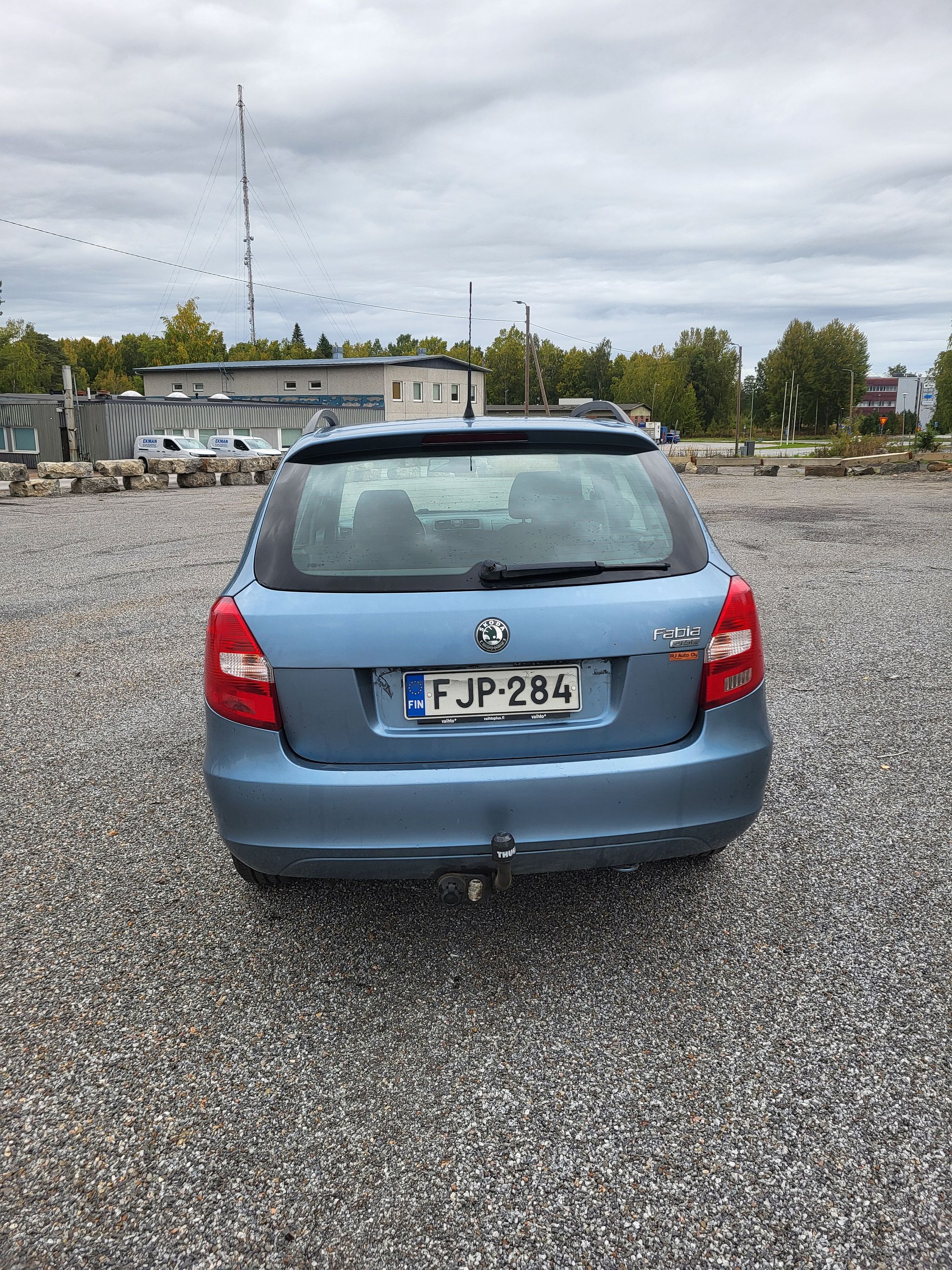 Image 8/13