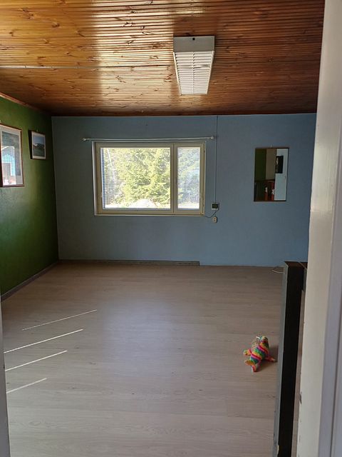 Image 33/85