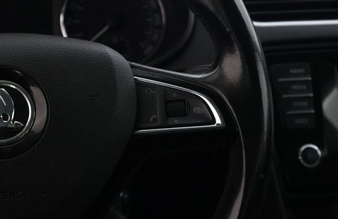 Image 14/71