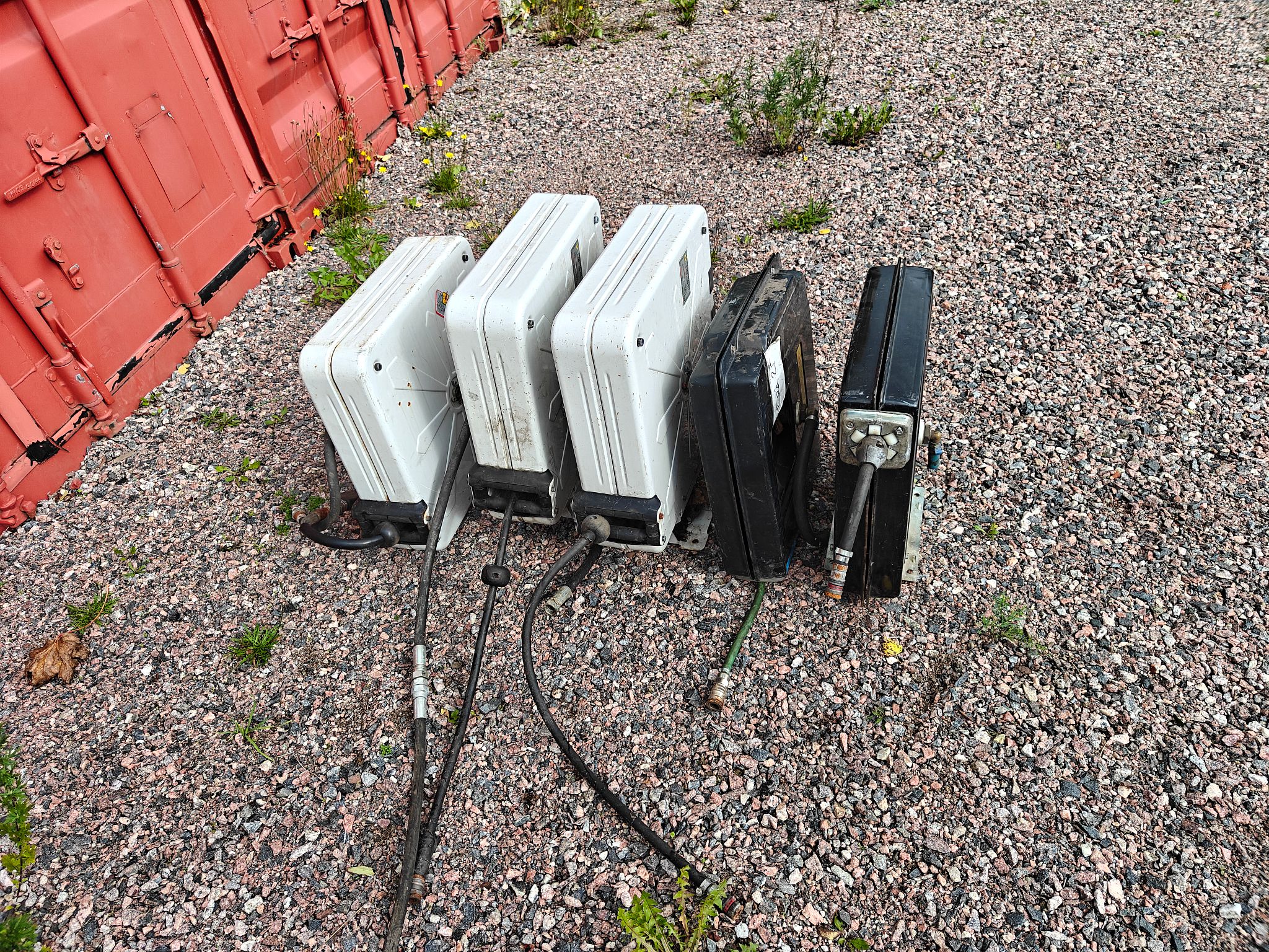 Image 2/6