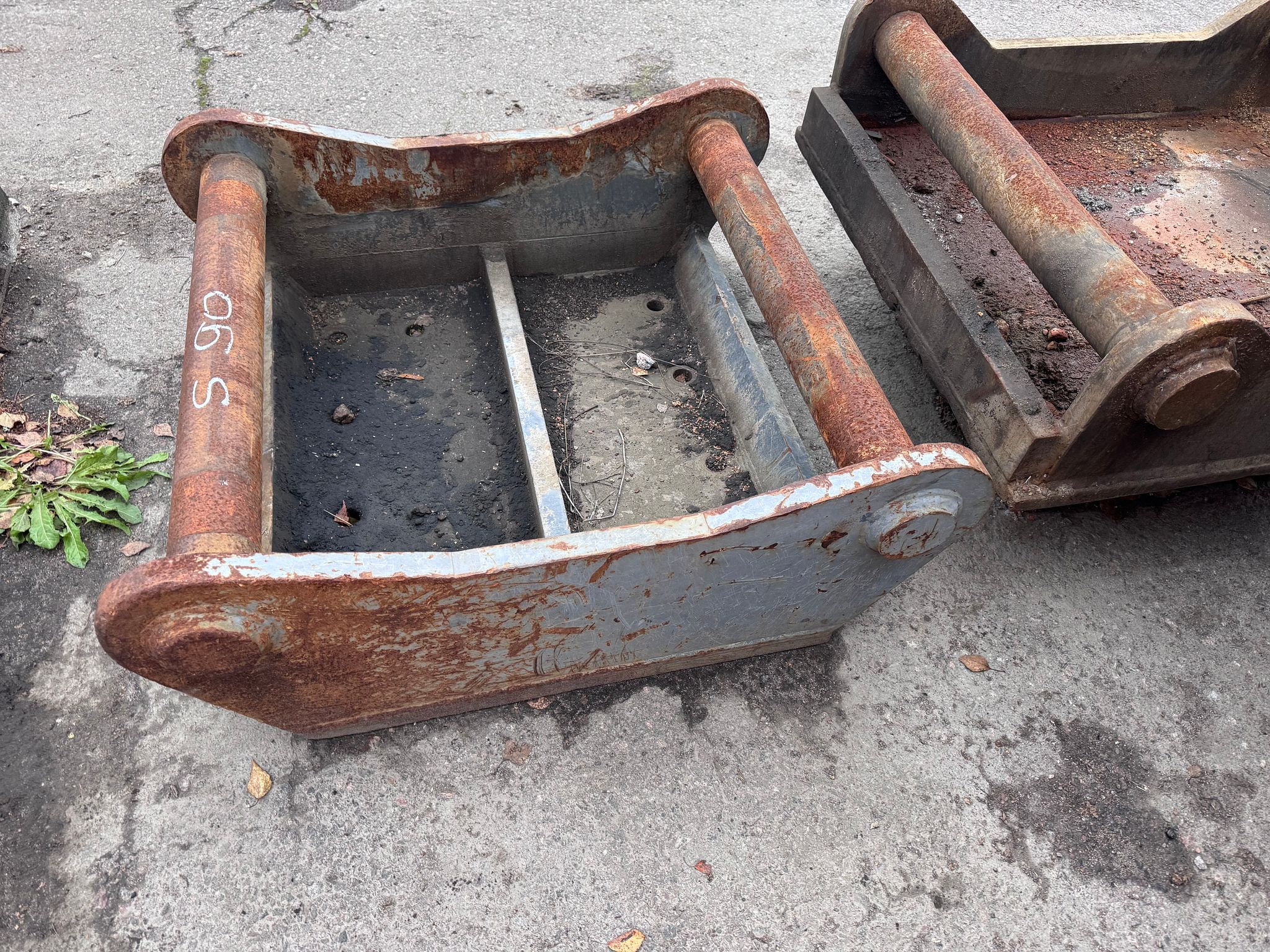 Image 6/6