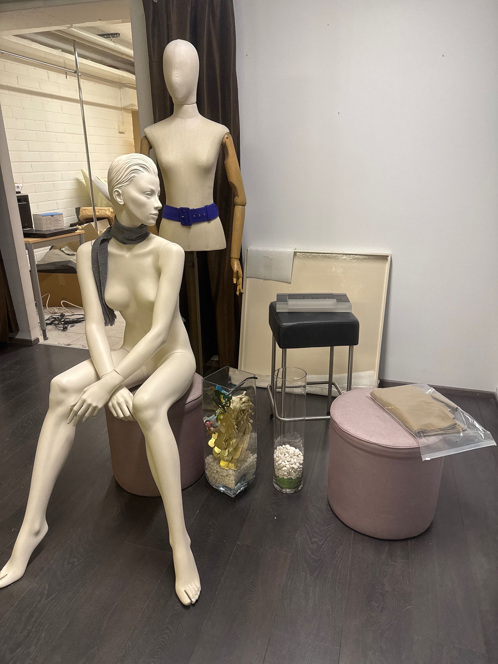 Image 11/11