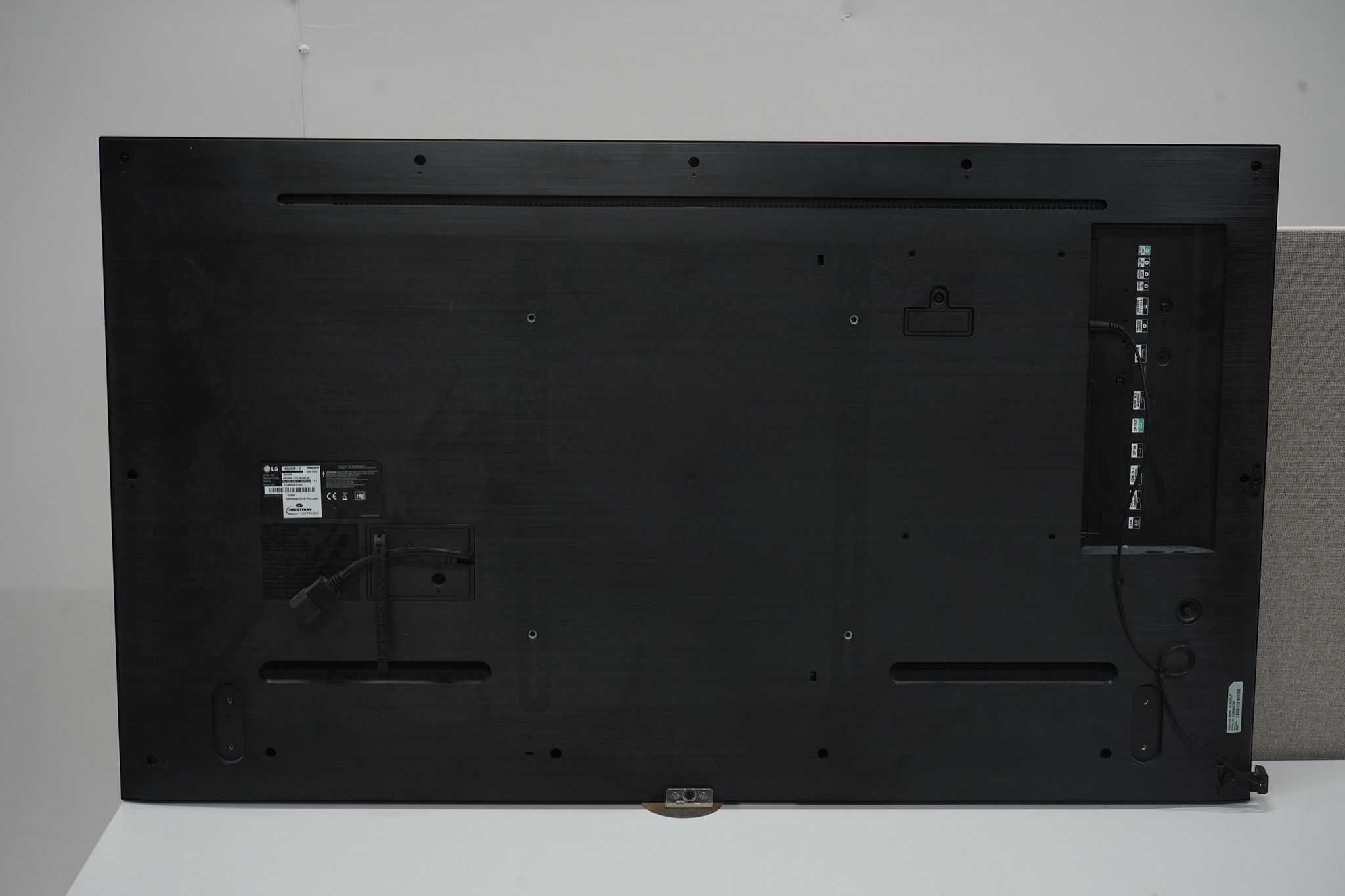 Image 3/6