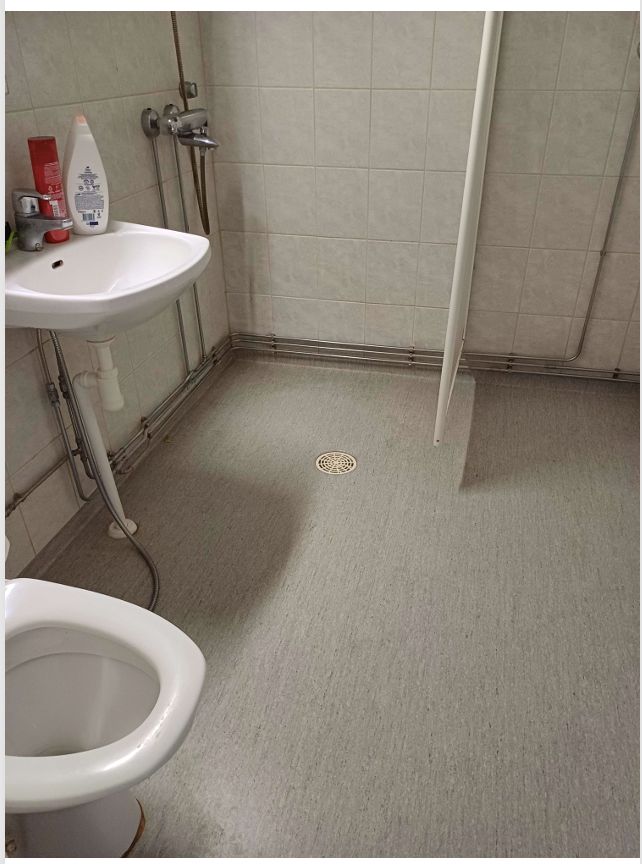 Image 16/17