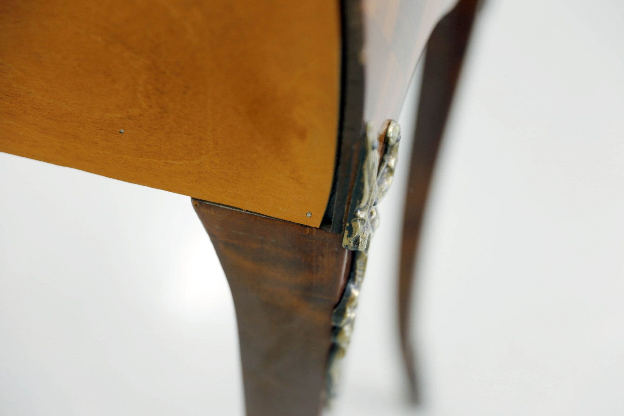 Image 40/76