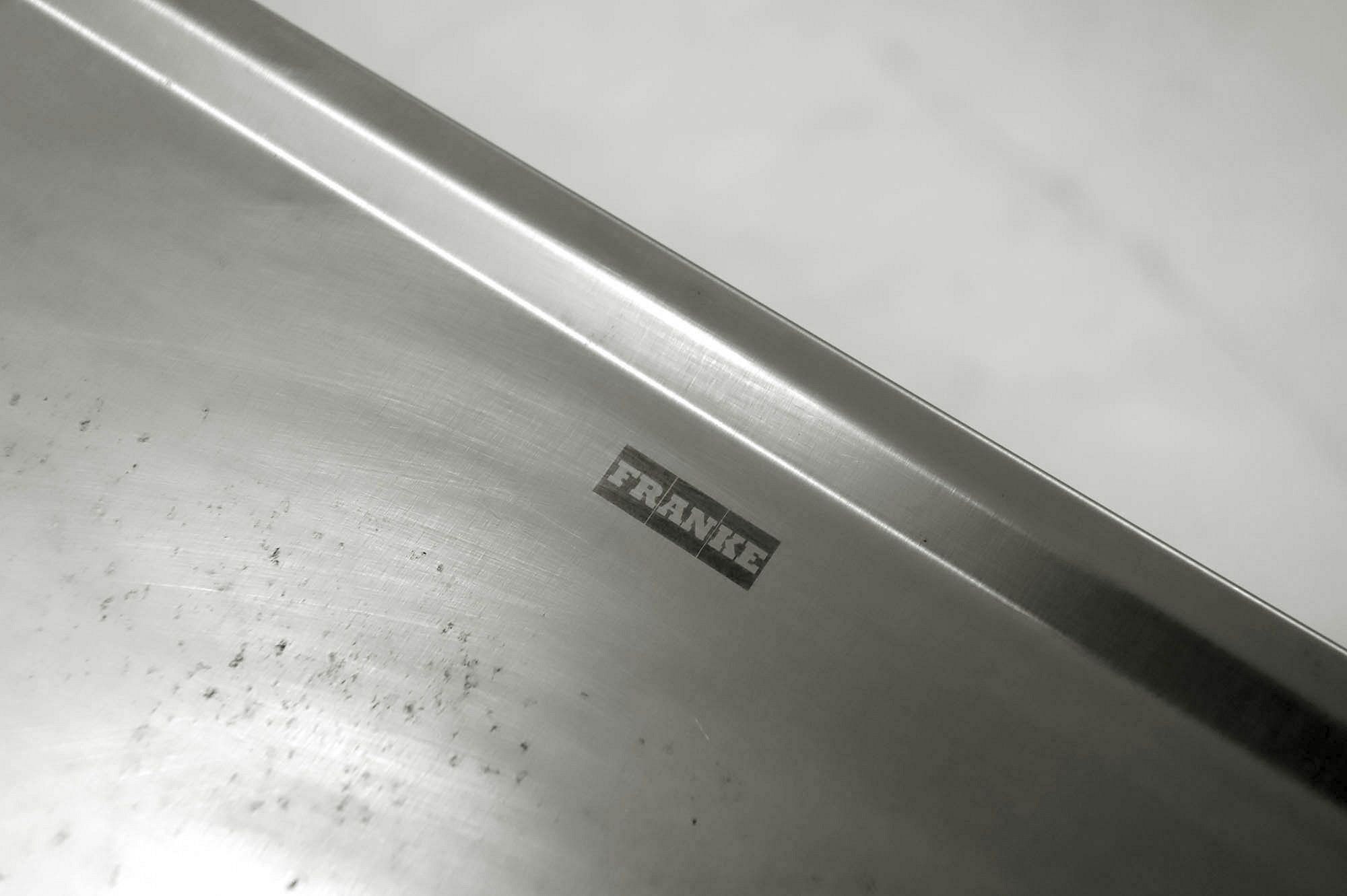 Image 6/6