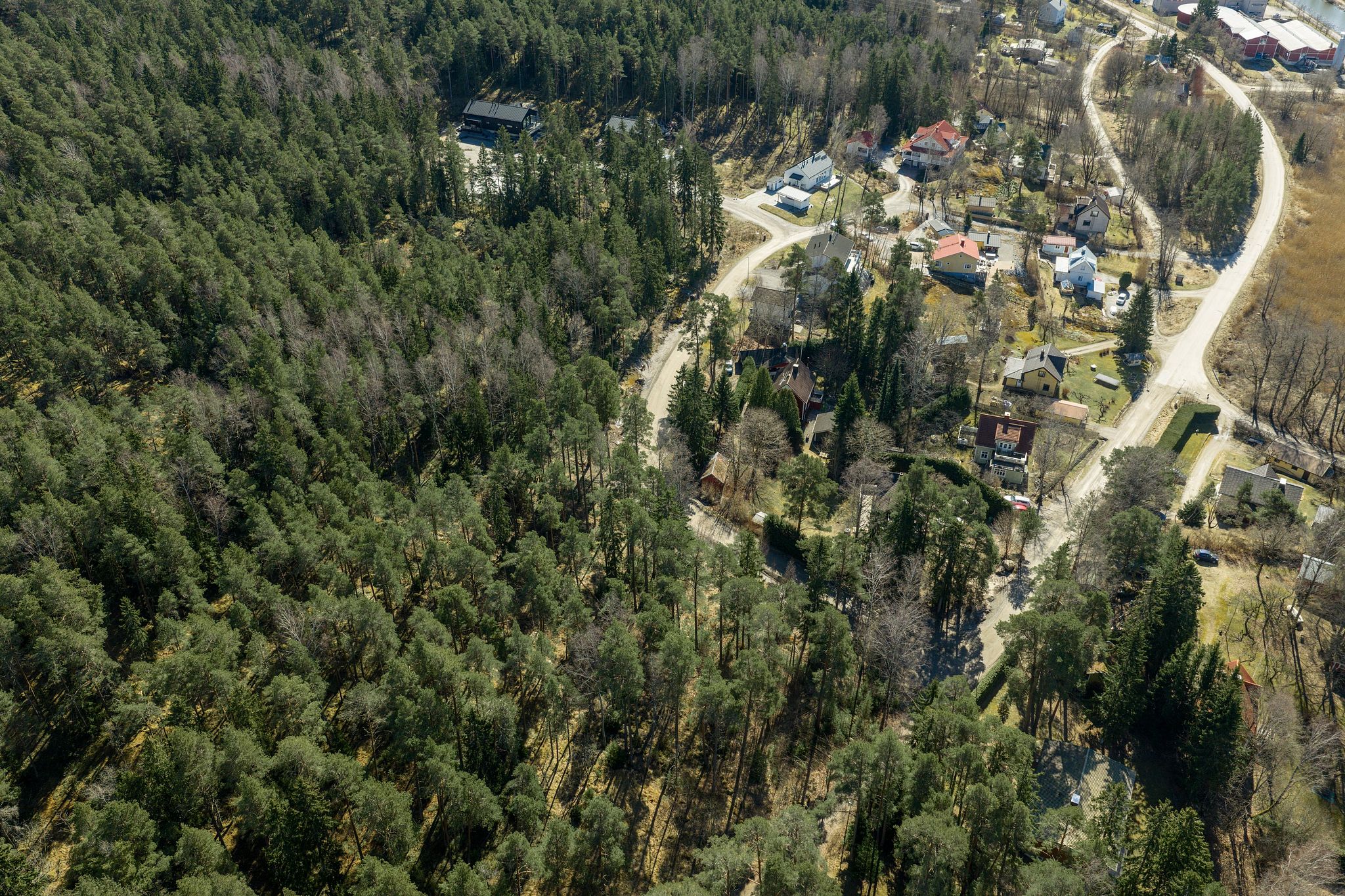 Image 2/15