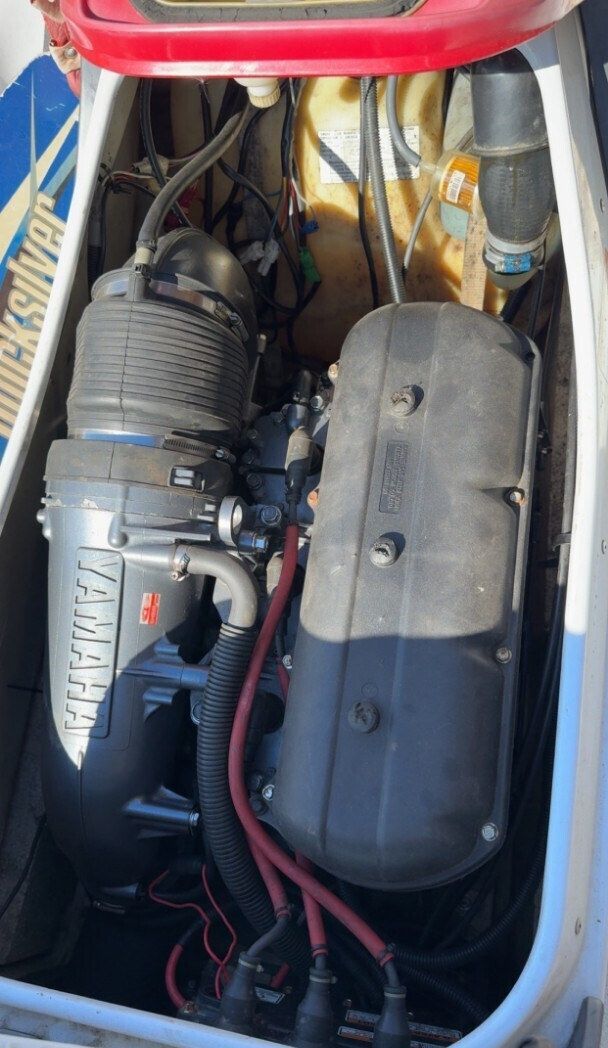 Image 6/6