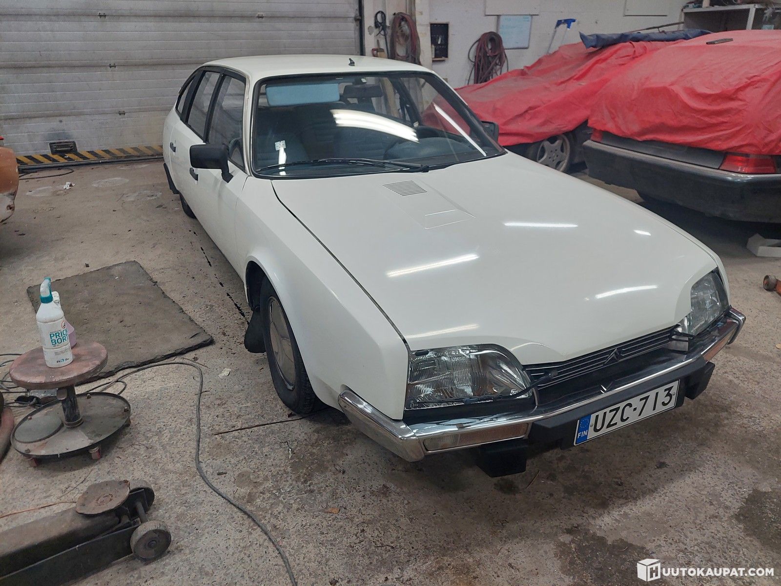 Maxichamps 940111410 Citroen CX Break, 1982 /red metallic