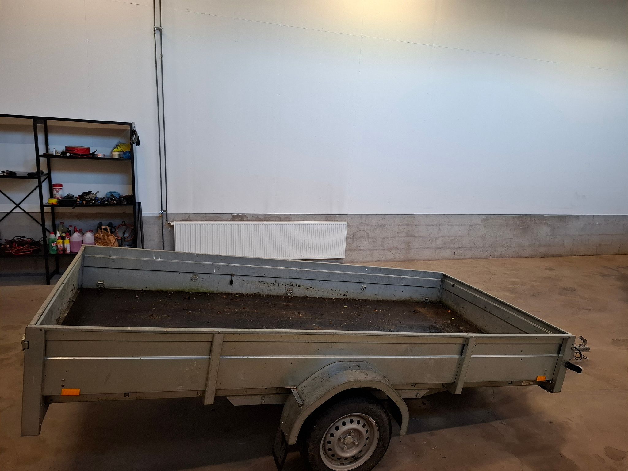 Image 6/10