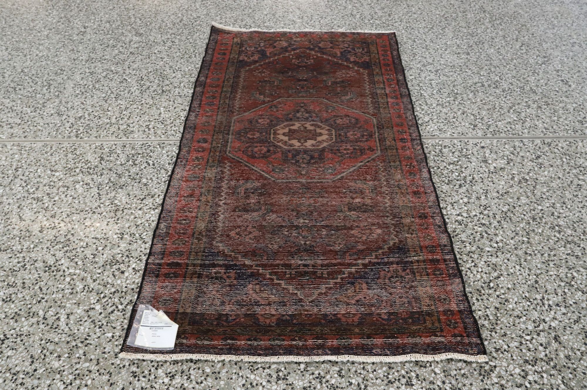 Image 12/16