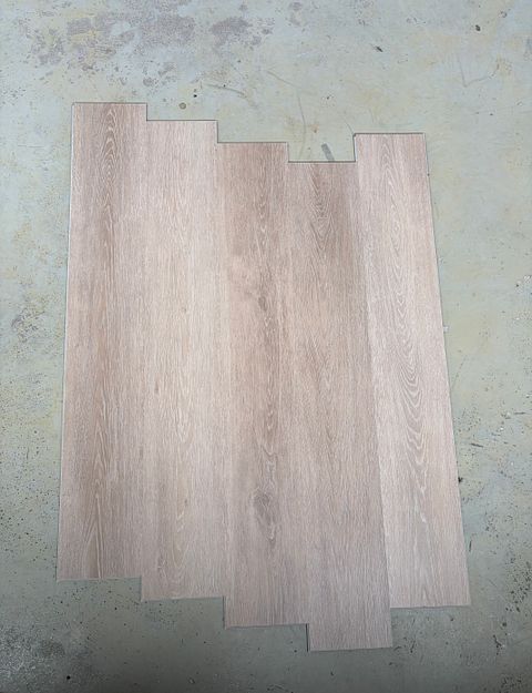 Image 2/3