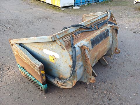 Image 5/7