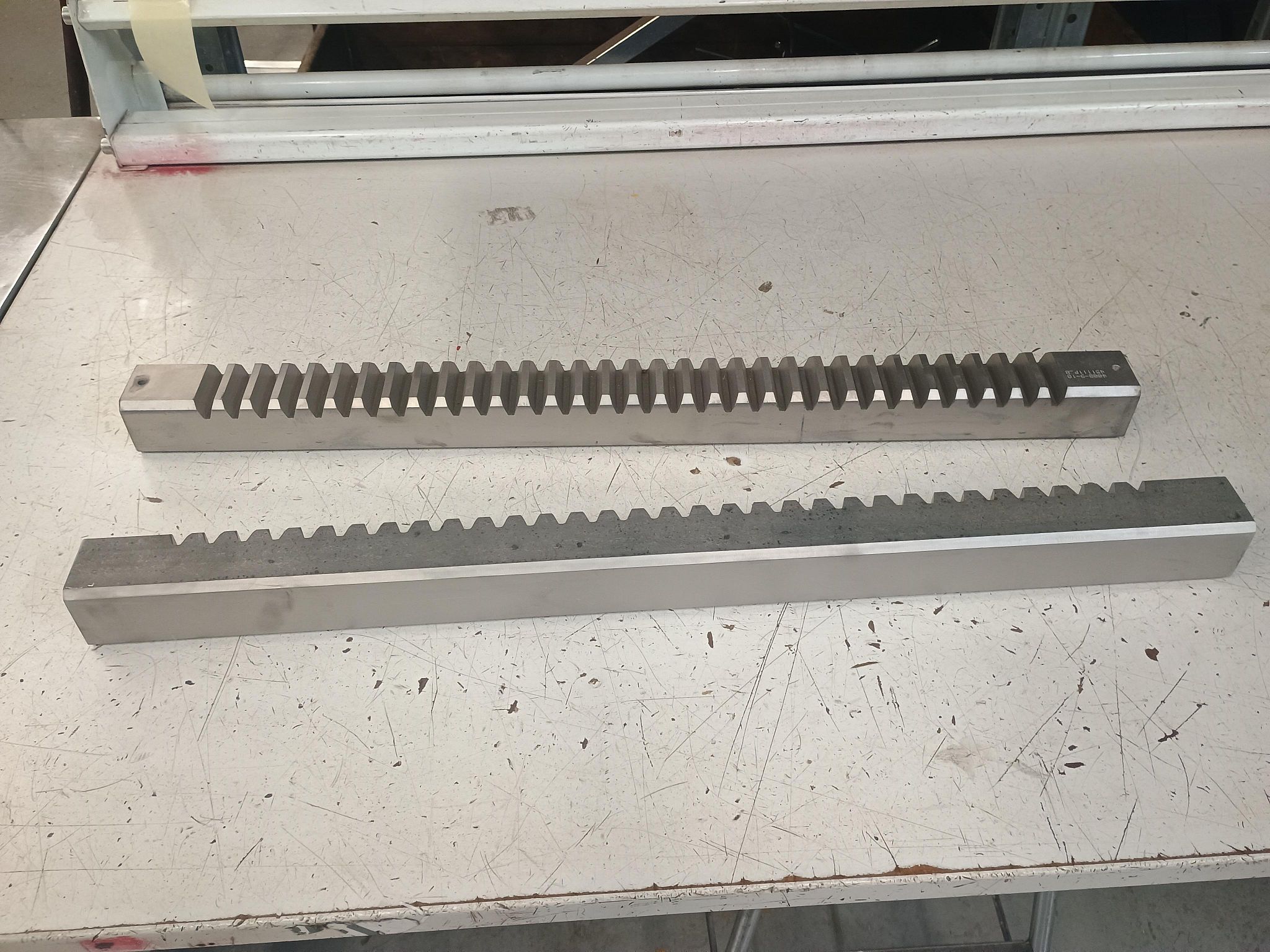 Image 2/3