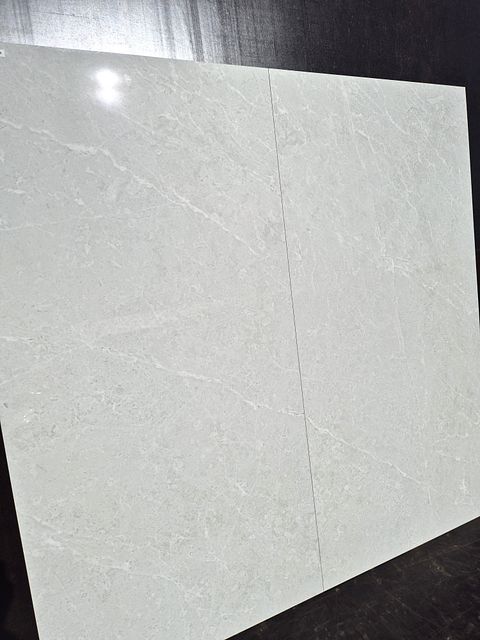 Image 13/21