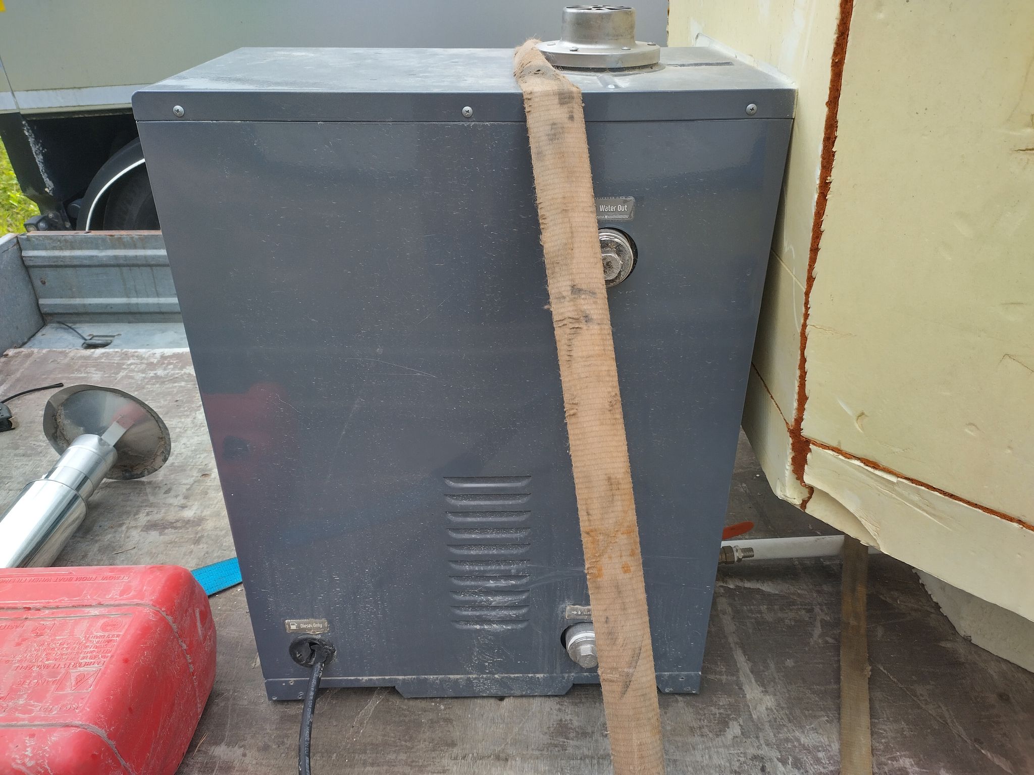 Image 6/12