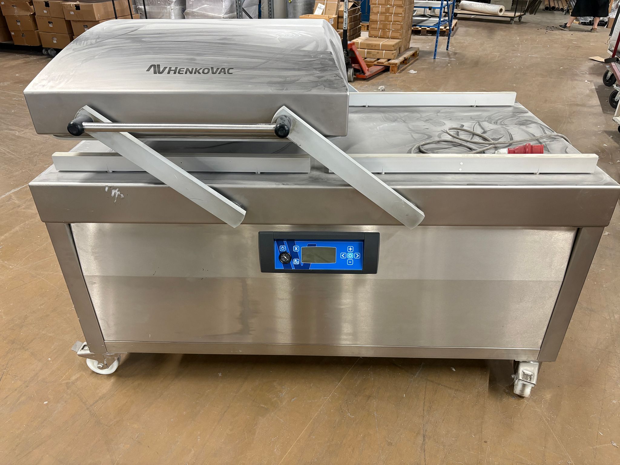 Image 1/2
