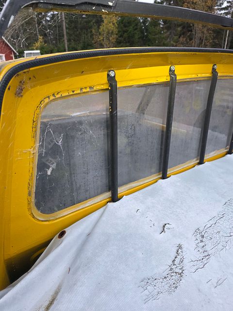 Image 8/14