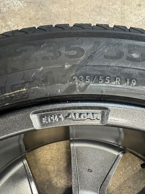 Image 6/8