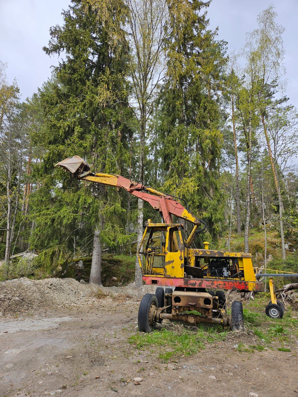 Image 3/28