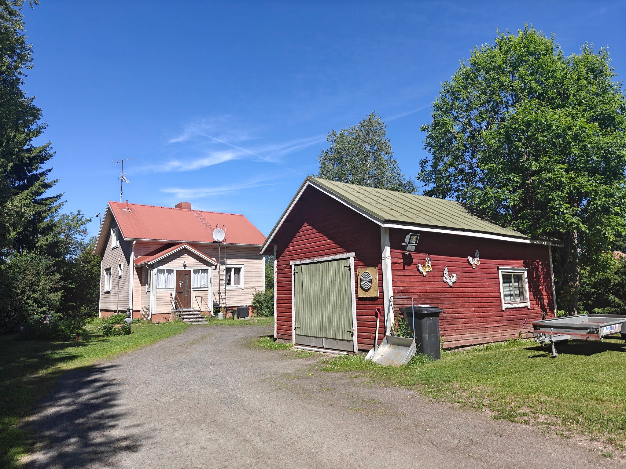 Image 2/49