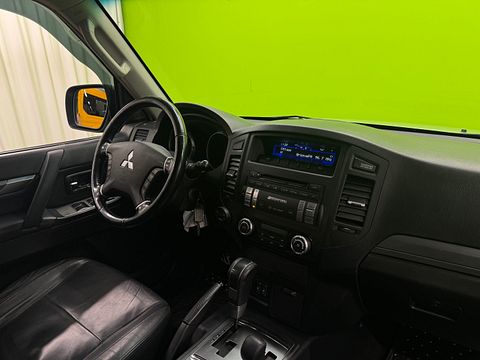Image 9/33