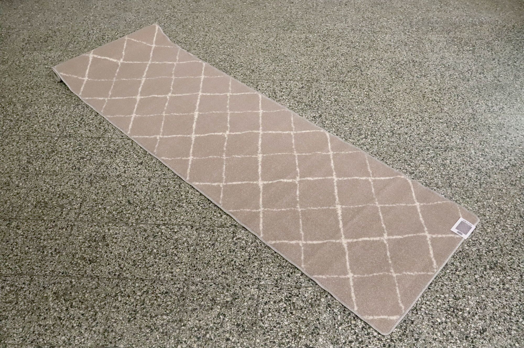 Image 2/9