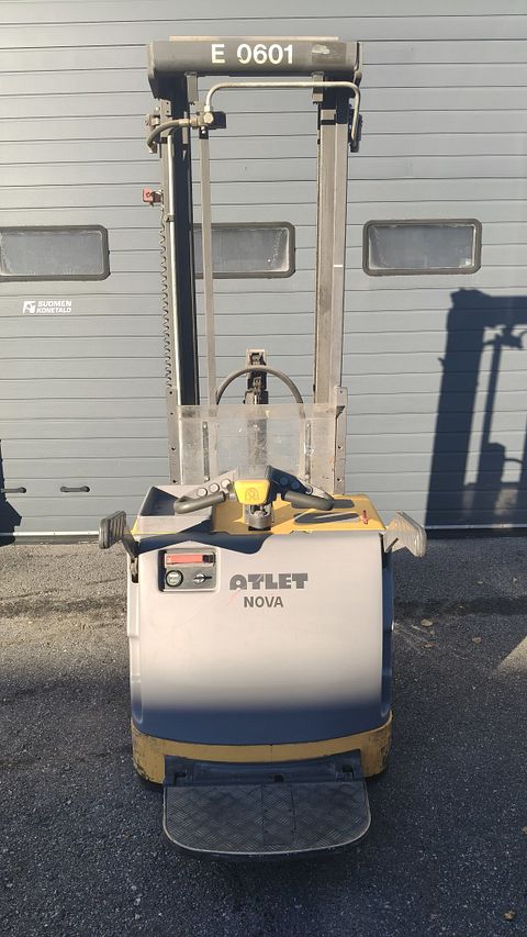 Image 3/6