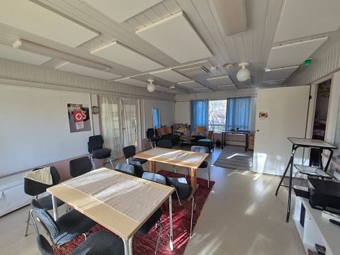 Image 39/40