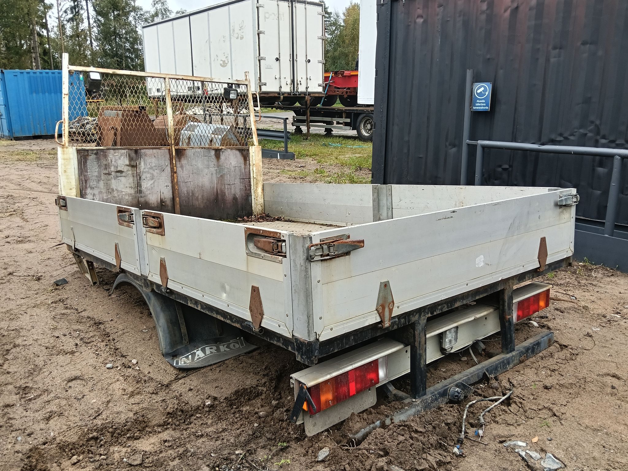Image 1/10