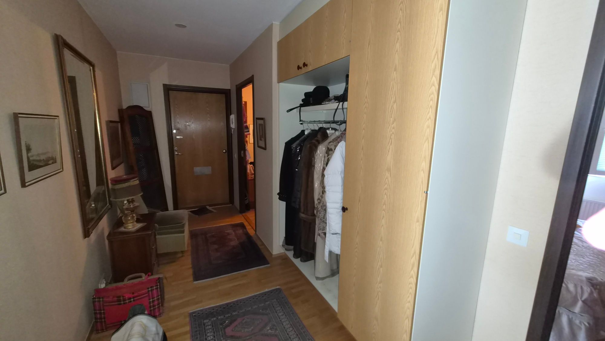 Image 15/17