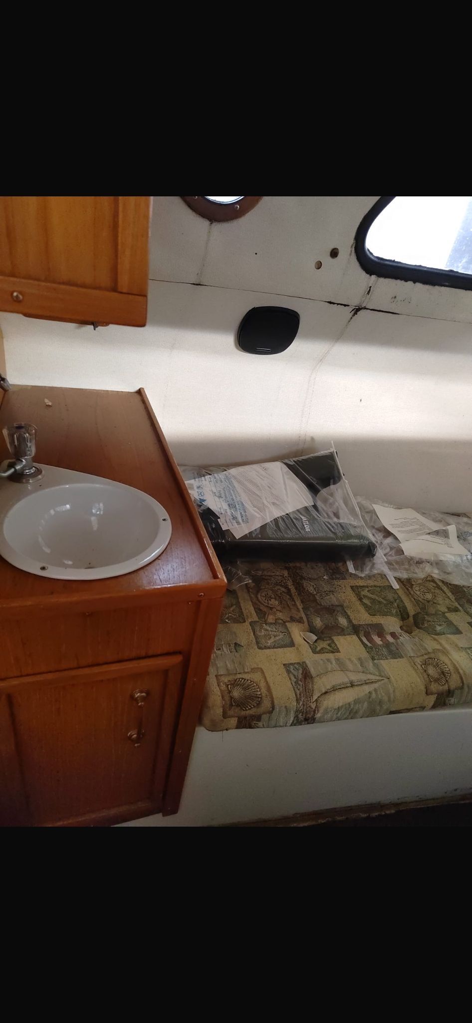 Image 8/8