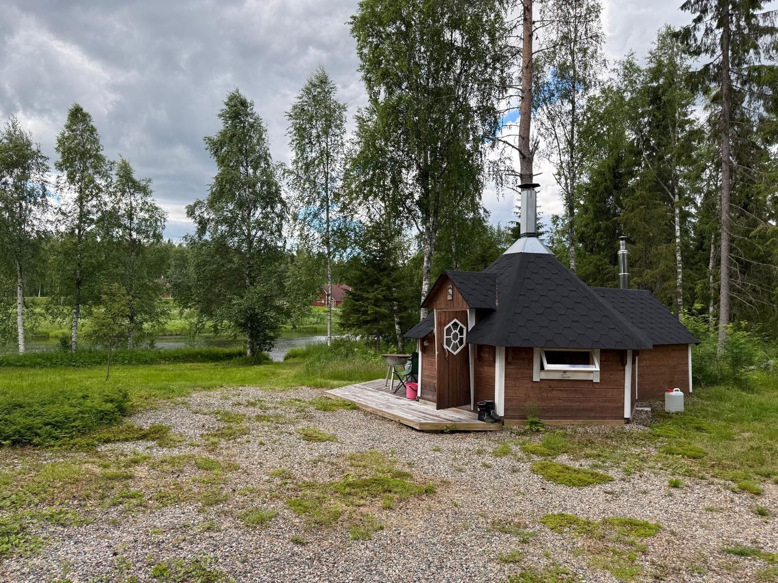 Image 11/31