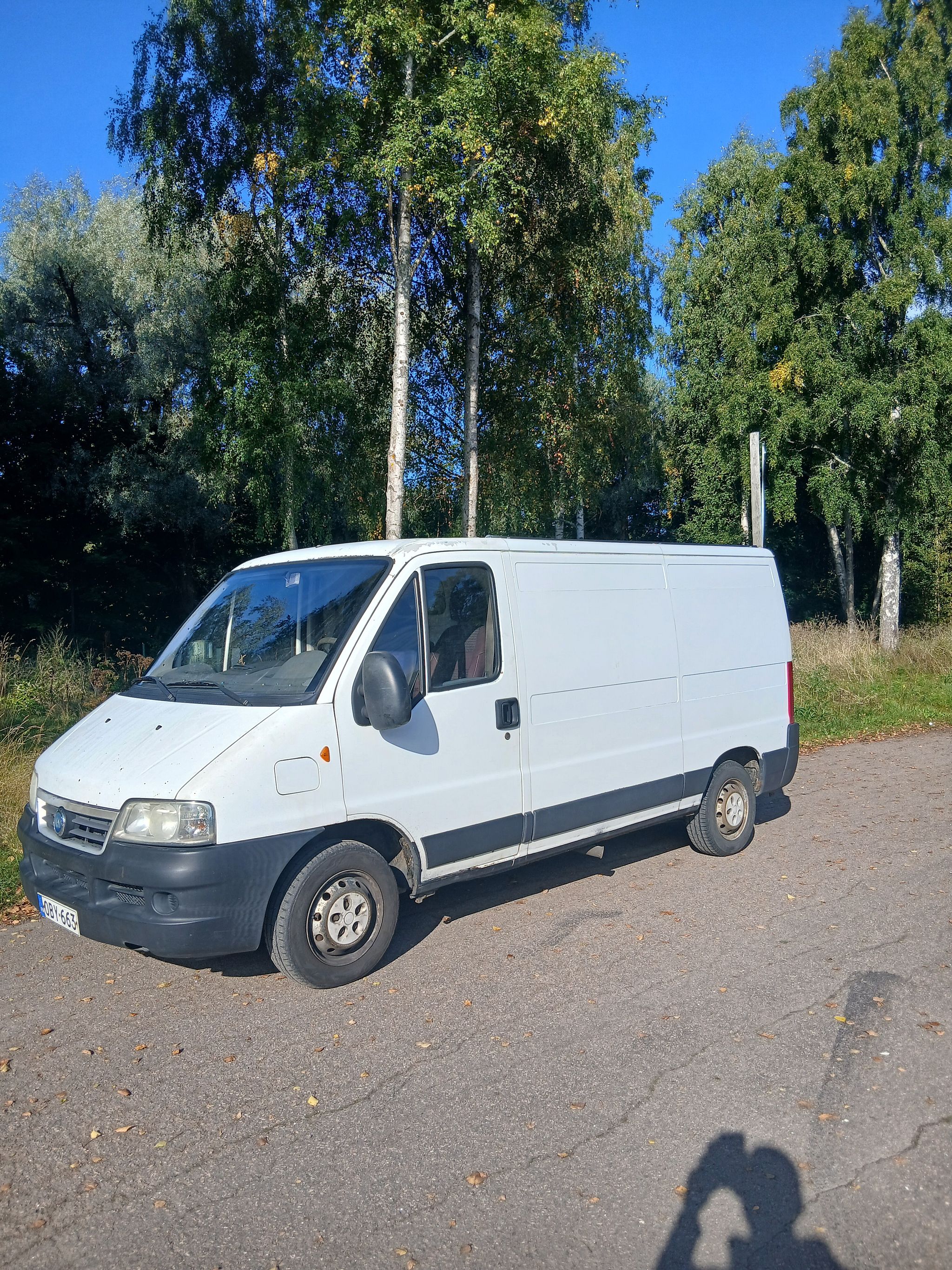 Image 1/19