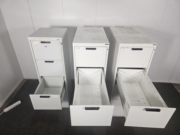 Image 8/13