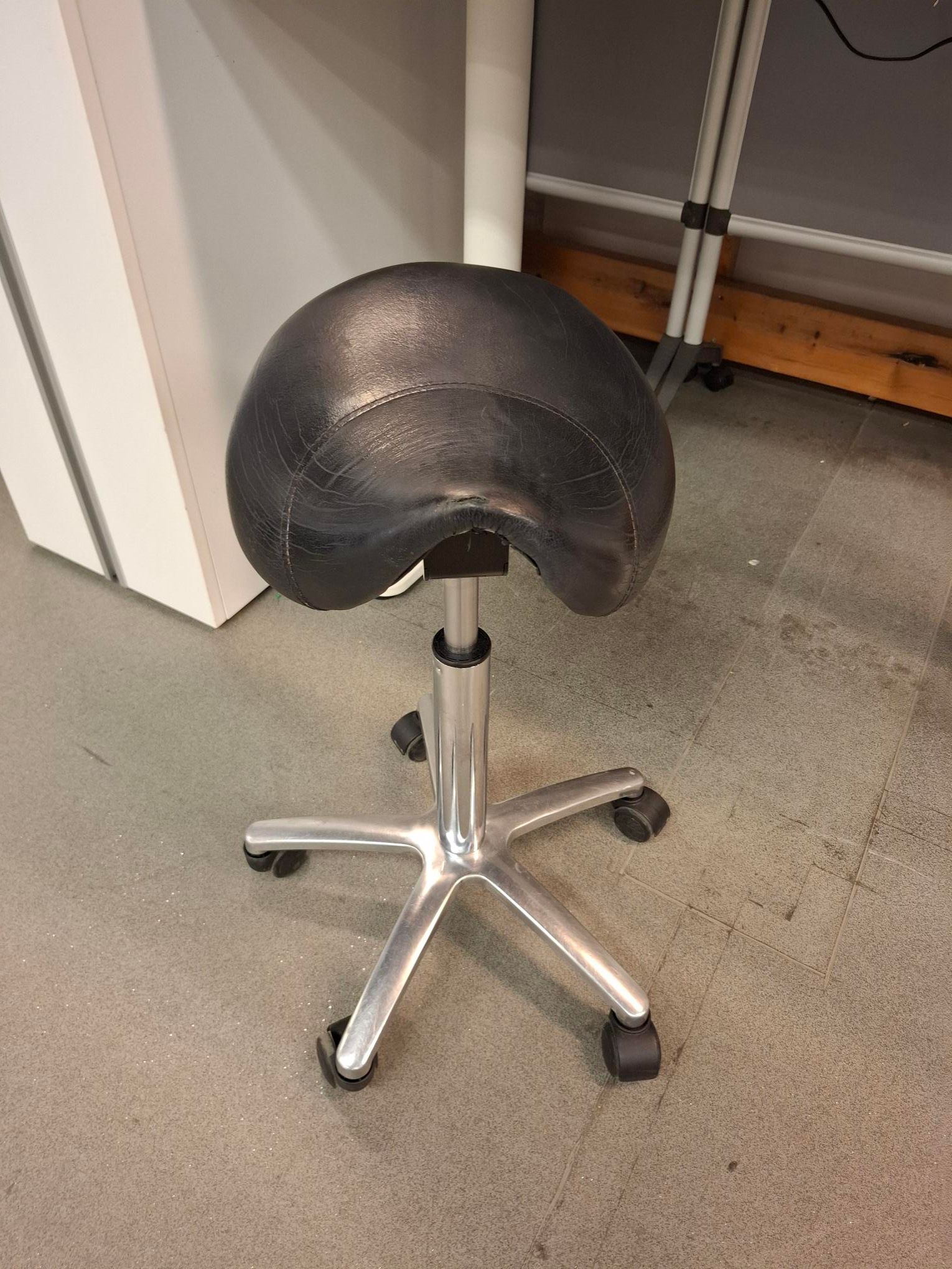 Image 10/10