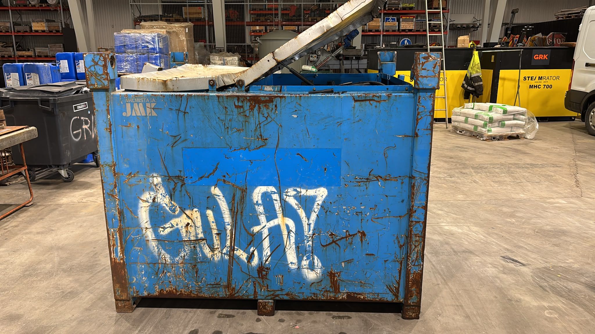 Image 2/6