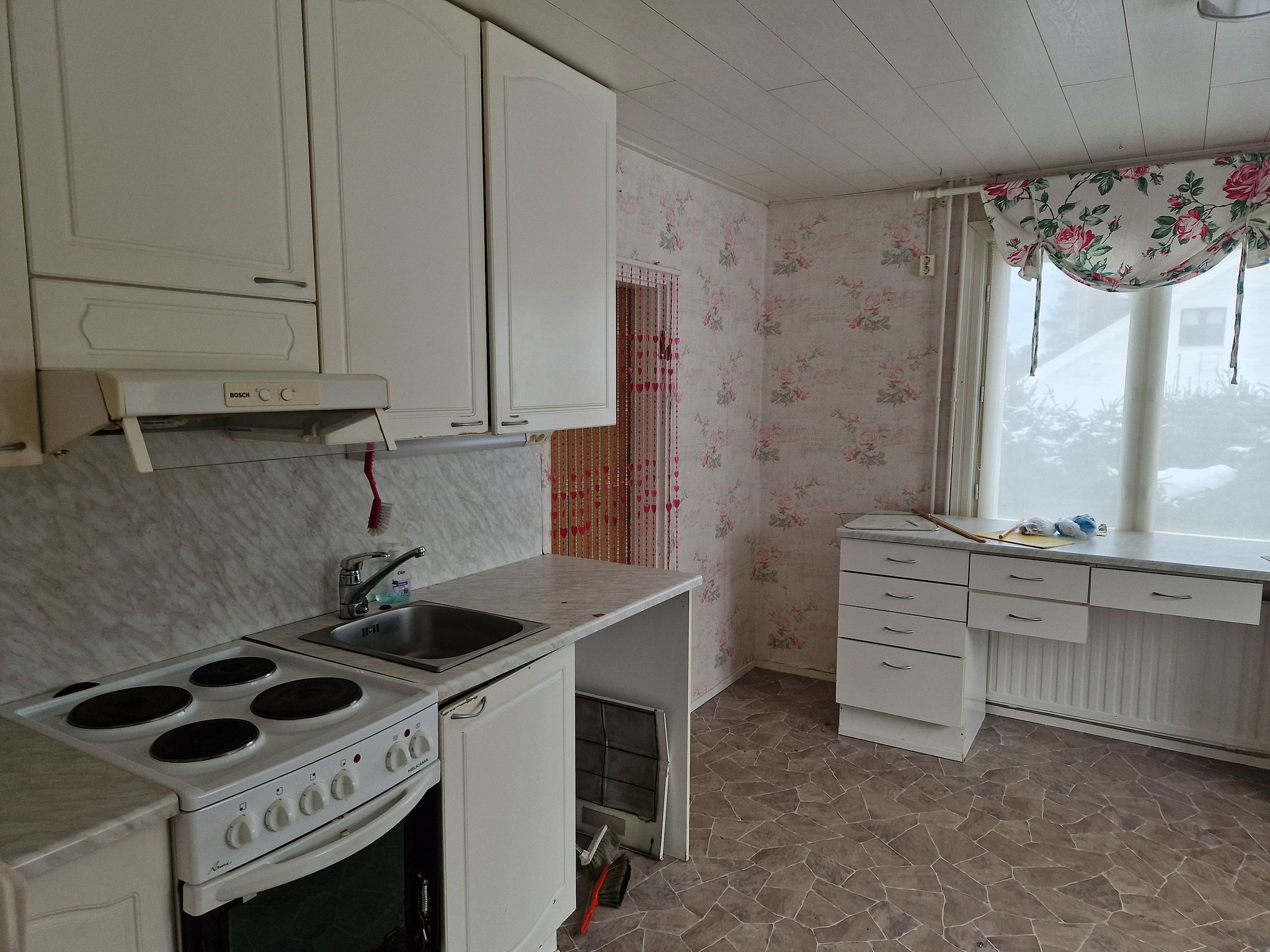Image 26/49