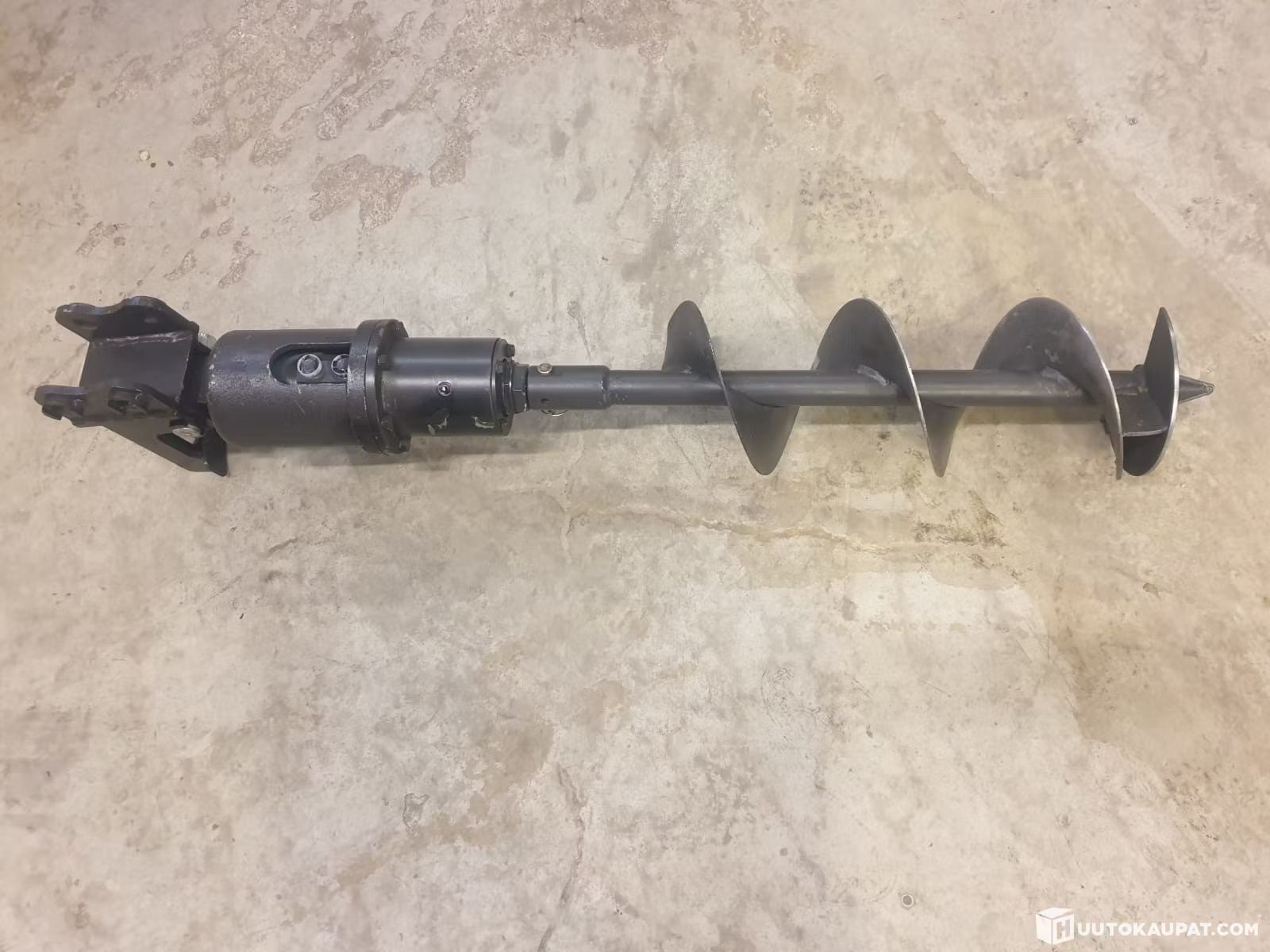 Image 3/15