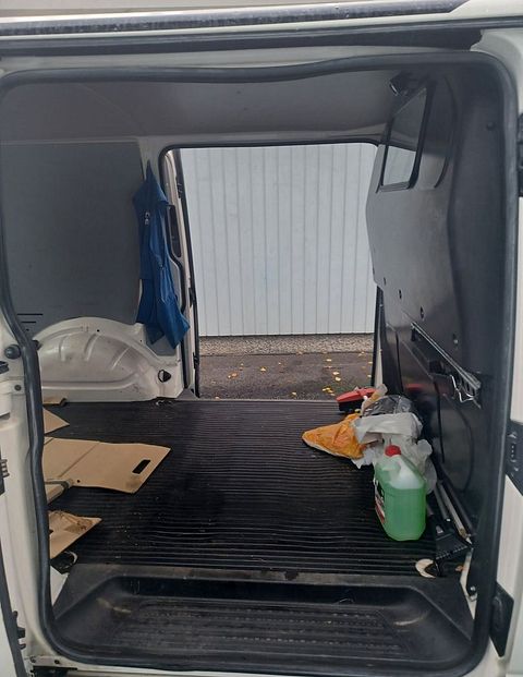 Image 12/21