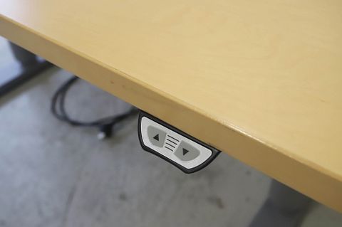 Image 4/6