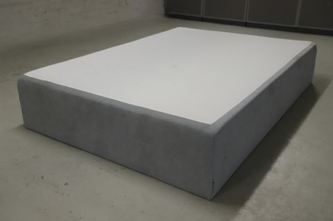 Image 4/15