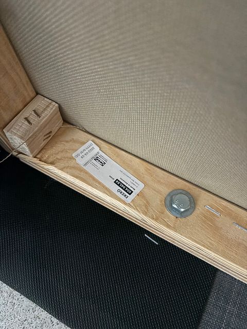 Image 3/37