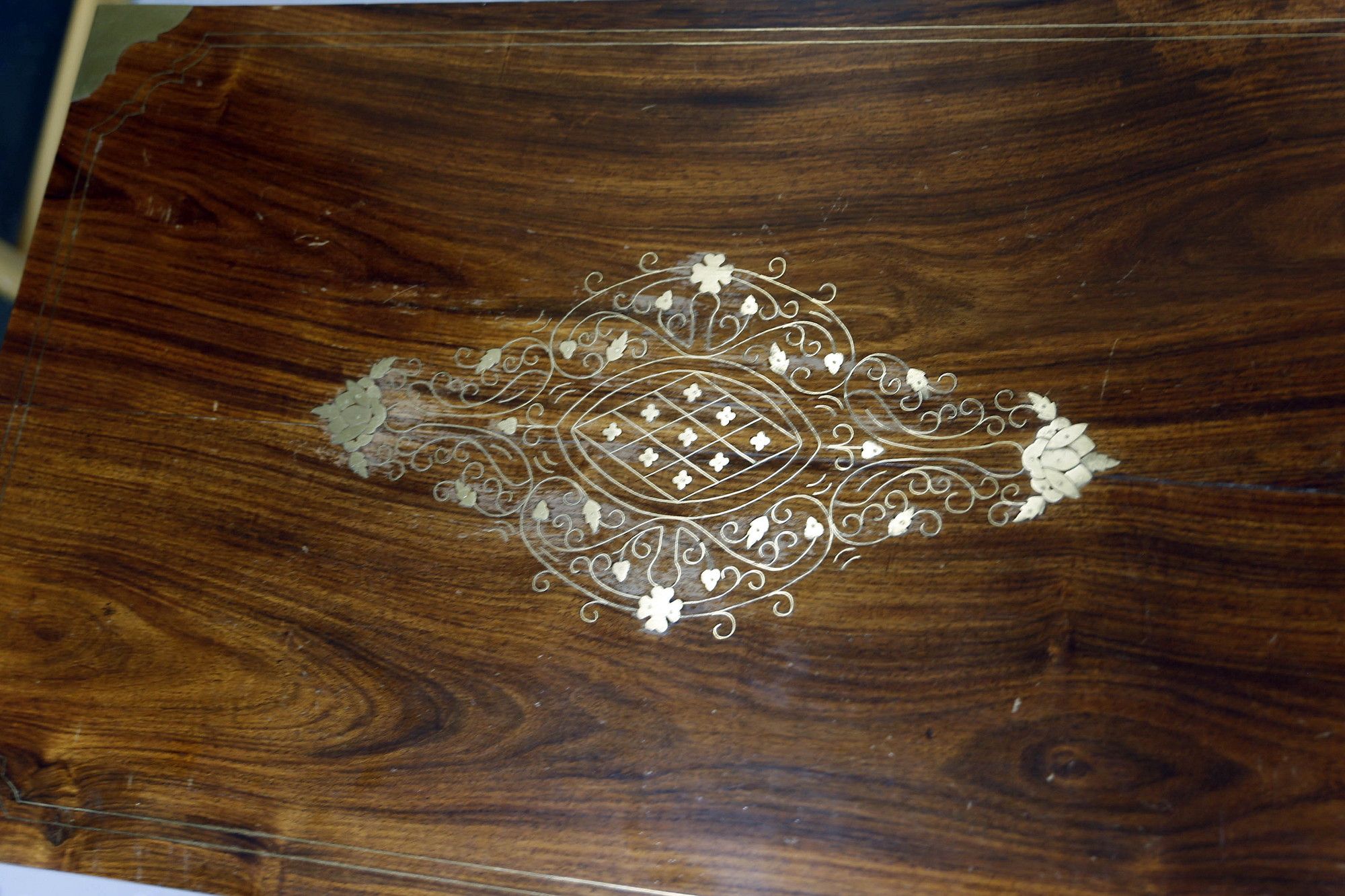 Image 25/54